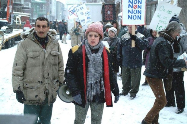 Image des comédiens Zinedine Soualem et Catherine Trudeau dans L'ange de goudron (Denis Chouinard, 2001 - Alliance Vivafilm)