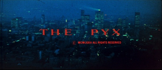 The Pyx, la première image du générique du film de Harvey hart