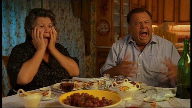 image des comédiens Ginette Reno et Paul Sorvino dans la comédie québécoise Mambo Italiano