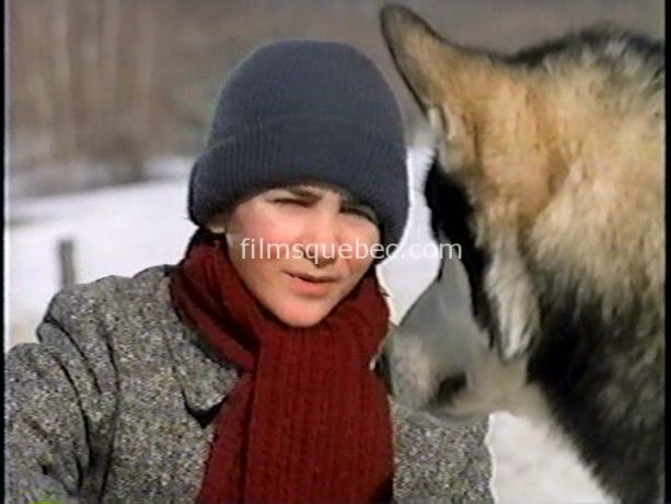 Tod Fennell dans Kayla de Nicholas Kendall (image extraite du film (capture VHS) - Collection filmsquebec.com - Reproduction interdite sans autorisation)