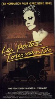 Jaquette de la VHS du film Les Portes tournantes, Francis Mankiewicz