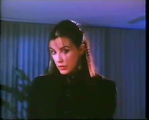 Carole Laure dans The Surrogate de Don Carmody (image tirée du film - Collection filmsquebec.com)