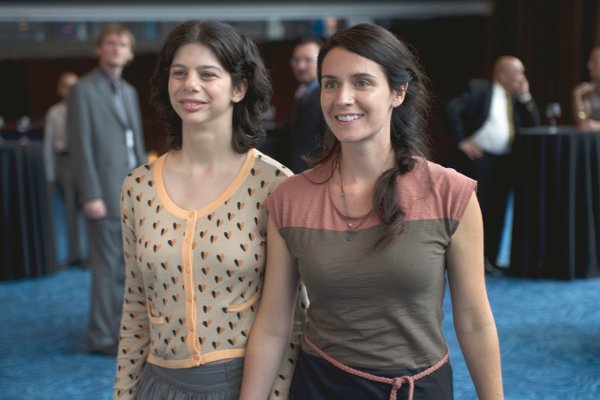 Image de Gabrielle Marion-Rivard et Mélissa Désormeaux-Poulin (Gabrielle - Louise Archambault)