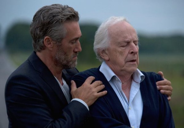 Roy Dupuis et Marcel Sabourin dans le film L'autre maison (Mathieu Roy, 2013 - TVA)