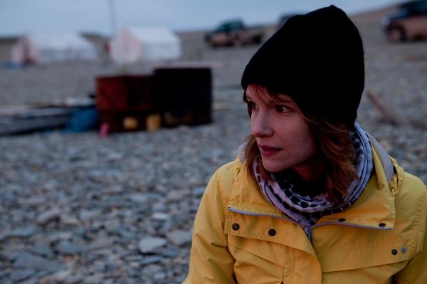 Marianne Farley dans Uvanga (Marie-Hélène Cousineau, Madeline Ivalu, 2013 - Arnait Video - Métropole Films)