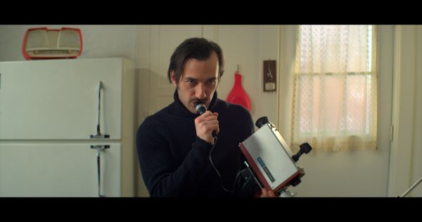 Martin Dubreuil est Paul dans Chasse au Godard d'Abbittibbi (Éric Morin, 2013 - ©Parce Que Films)