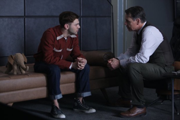 Image de Bruce Greenwod et Xavier Dolan dans Elephant Song (photo: Sébastien Raymond)