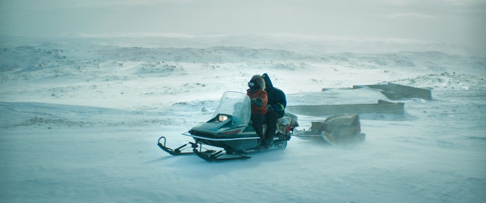Un Ours Et Deux Amants [Critique] Un ours et deux amants : la ballade des amoureux transis