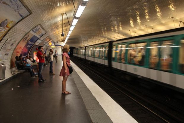 Le suicide d'Emma Peeters : Monia dans le métro (Photo Berlinale Talents)