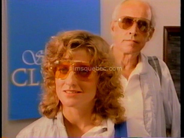 Elizabeth Bellm et George R. Robertson dans Sunset Court (Dernier match au soleil couchant) de Marc F. Voizard