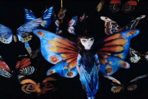 La fée-papillon Ourougou dans Danger pleine lune (image tirée du film - Collection filmsquebec.com)