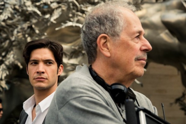 Denys Arcand et Éric Bruneau (jour 28 du tournage de Le règne de la beauté - Photo: Jan Thijs)