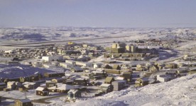 Photo de la ville d'Iqaluit (Collection Nick Newbery)