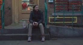 Le comédien Emmanuel Schwartz dans le film québécois Kairos de Jennifer Alleyn (Filmoption international, 2026)