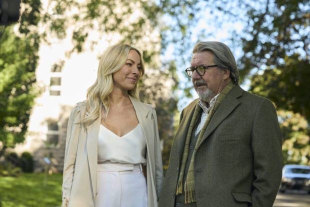 Marie Mai et Rémy Girard dans Testament de Denys Arcand / ©2022 Cinemaginaire; photo par Jan Thijs