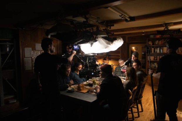 Sur le plateau de tournage de Jusqu'au déclin de Patrice Laliberté (photo Bertrand Calmeau - source: Netflix)