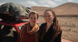 Marine Johnson (à gauche) sur le tournage du film "Le sablier" de Kim Nguyen (2026) - Crédit photo : ITEM 7