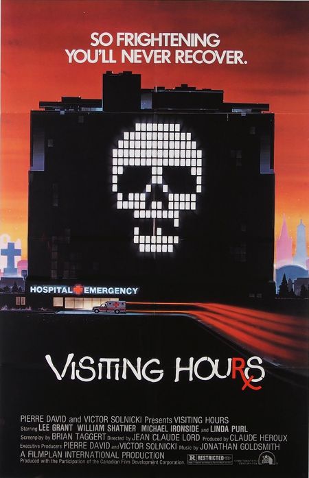 Visiting Hours - Affiche (une tête de mort sur la façade d'un hôpital)